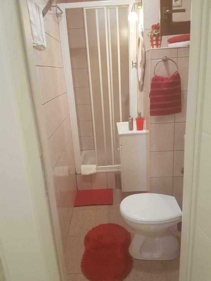 Apartments And Rooms Villa Lina Split